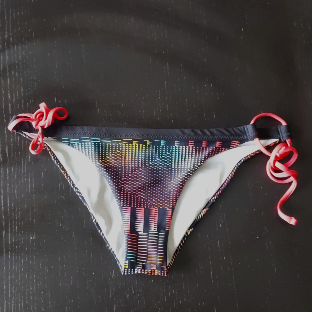 Patagonia Nanogrip Side Tie Bikini Bottom Shadow Pop
